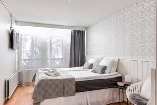 Отель Hotel Kajaani Каяани Двухместный номер «Комфорт» с 1 кроватью или 2 отдельными кроватями-1