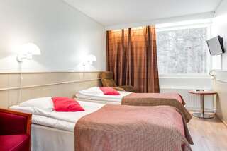Отель Hotel Kajaani Каяани Стандартный двухместный номер с 2 отдельными кроватями-1